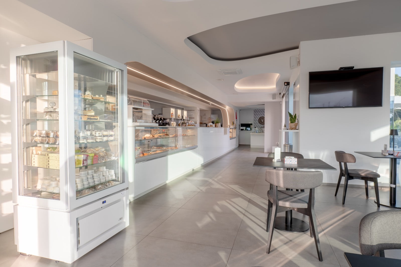 WhatsApp Image 2024-05-10 at 18.43.09 (3)